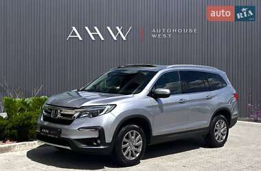 Позашляховик / Кросовер Honda Pilot 2018 в 