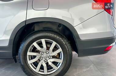 Позашляховик / Кросовер Honda Pilot 2018 в 