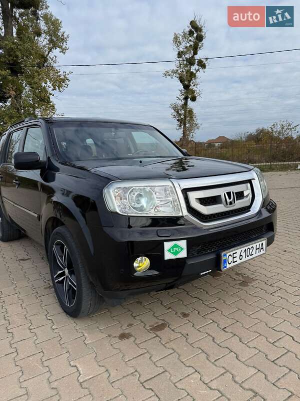 Внедорожник / Кроссовер Honda Pilot 2008 в Черновцах