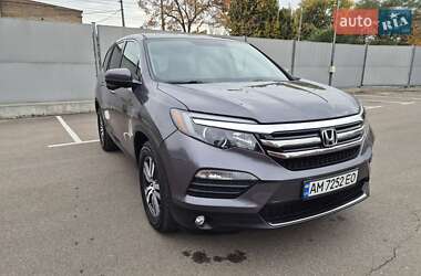 Позашляховик / Кросовер Honda Pilot 2018 в  фото 10 Позашляховик / Кросовер Honda Pilot 2018 в