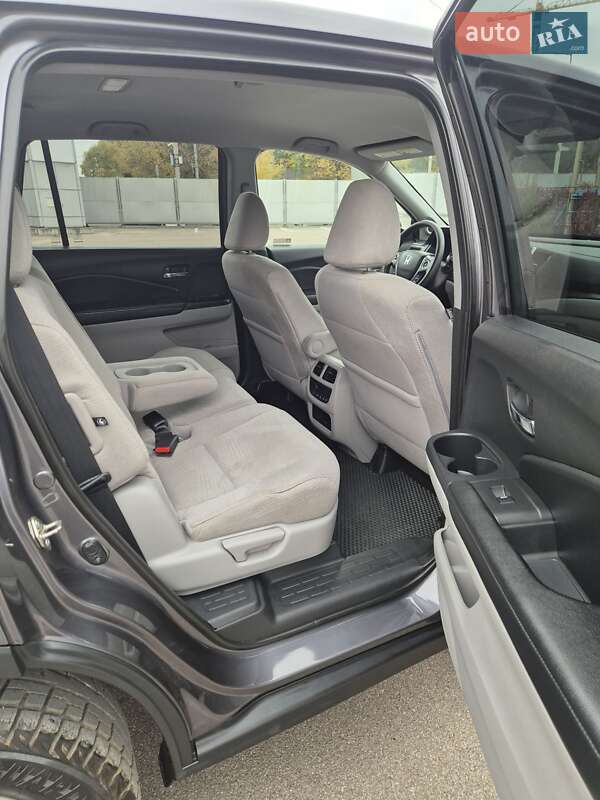 Внедорожник / Кроссовер Honda Pilot 2018 в Киеве