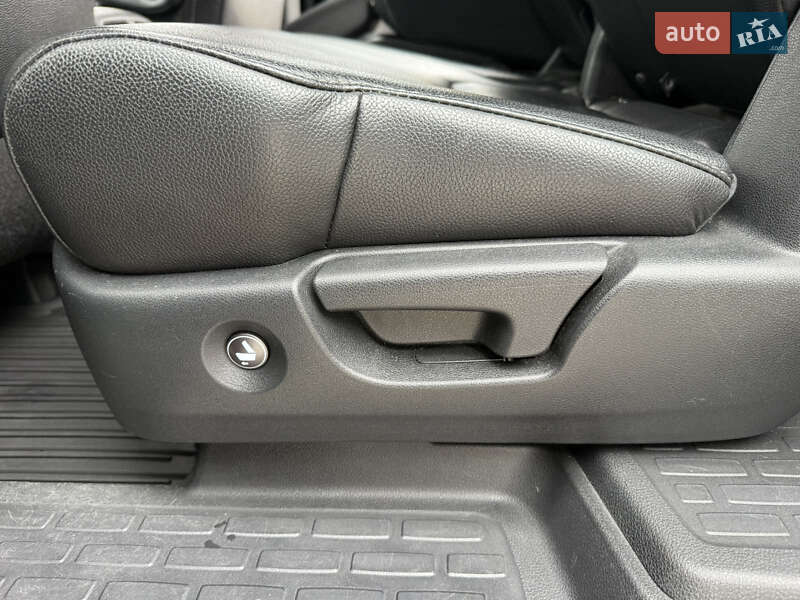 Позашляховик / Кросовер Honda Pilot 2017 в Києві