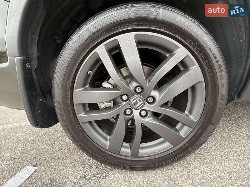 Позашляховик / Кросовер Honda Pilot 2017 в Києві