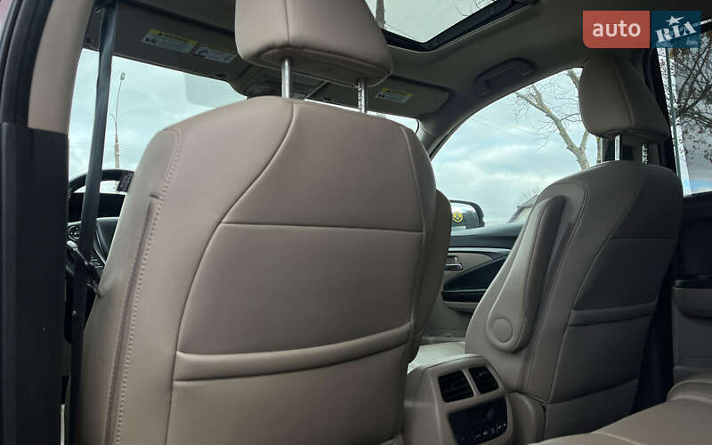 Внедорожник / Кроссовер Honda Pilot 2016 в Коломые