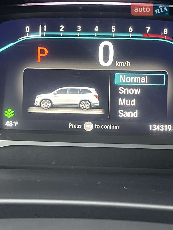 Внедорожник / Кроссовер Honda Pilot 2019 в Коломые фото 23 Внедорожник / Кроссовер Honda Pilot 2019 в Коломые