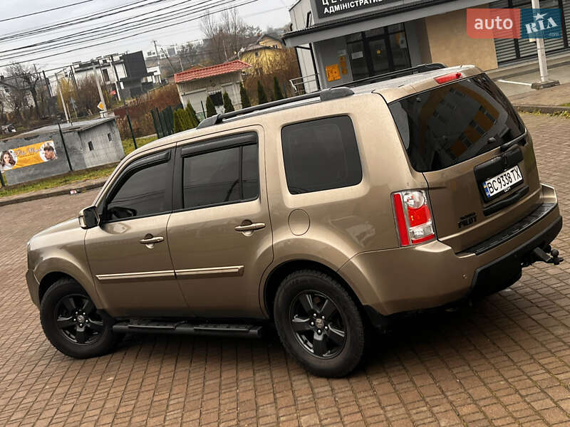 Позашляховик / Кросовер Honda Pilot 2008 в Львові