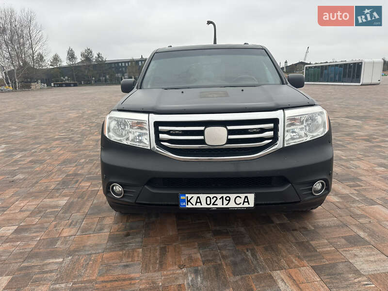 Внедорожник / Кроссовер Honda Pilot 2015 в Киеве