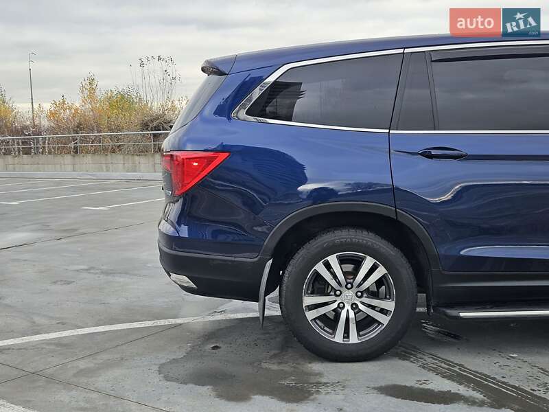 Позашляховик / Кросовер Honda Pilot 2016 в Києві