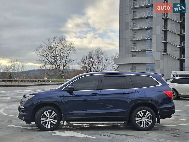 Позашляховик / Кросовер Honda Pilot 2016 в Києві