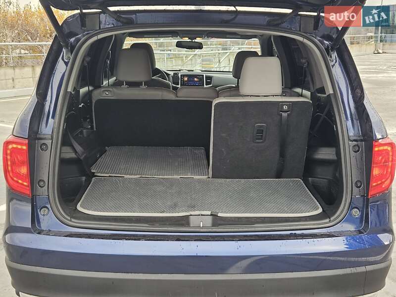 Позашляховик / Кросовер Honda Pilot 2016 в Києві