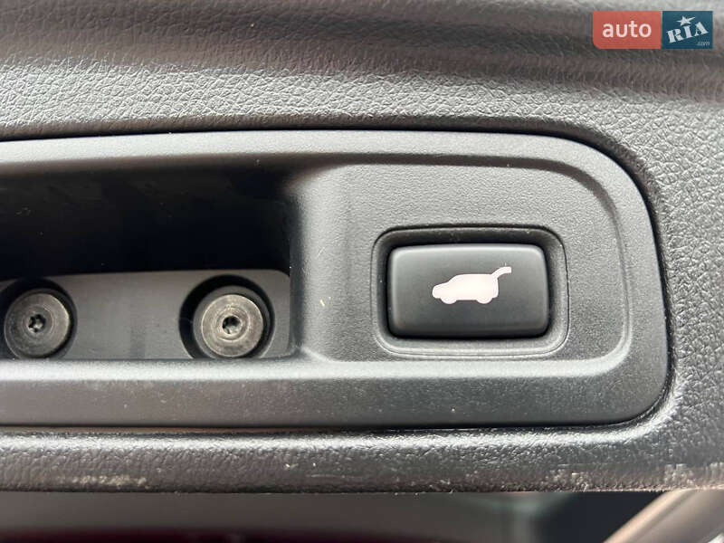 Внедорожник / Кроссовер Honda Pilot 2016 в Полтаве