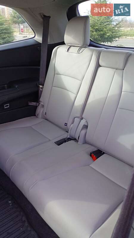 Позашляховик / Кросовер Honda Pilot 2016 в Одесі