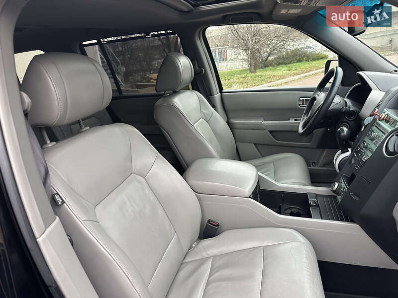 Позашляховик / Кросовер Honda Pilot 2008 в Києві