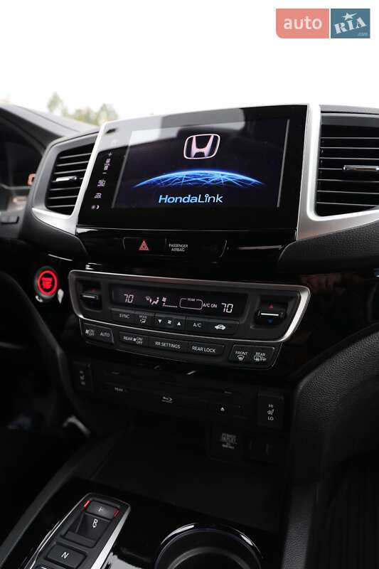 Внедорожник / Кроссовер Honda Pilot 2018 в Хмельницком