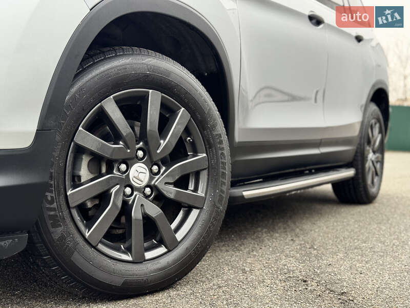 Позашляховик / Кросовер Honda Pilot 2018 в Києві