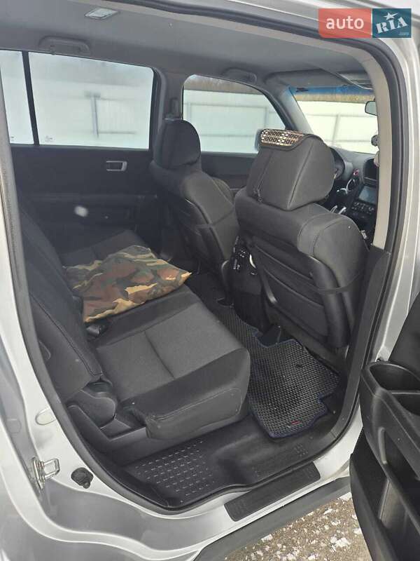 Внедорожник / Кроссовер Honda Pilot 2008 в Хороле