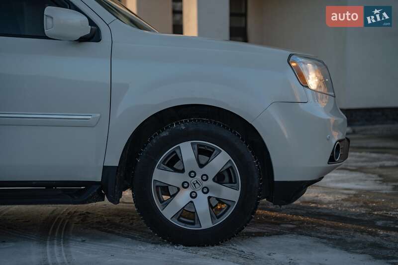 Внедорожник / Кроссовер Honda Pilot 2014 в Черновцах