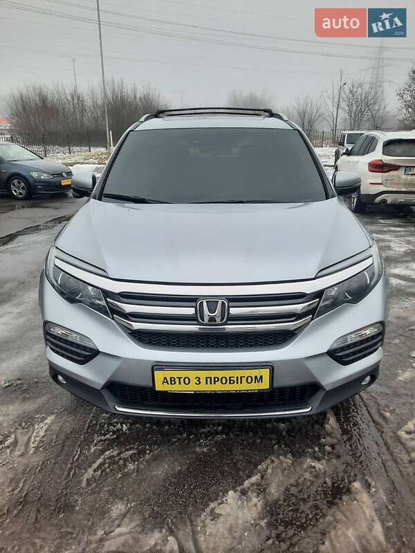 Позашляховик / Кросовер Honda Pilot 2017 в Полтаві фото Позашляховик / Кросовер Honda Pilot 2017 в Полтаві