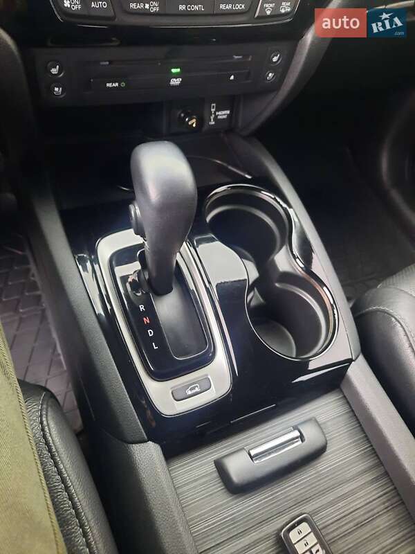 Позашляховик / Кросовер Honda Pilot 2017 в Полтаві фото 15 Позашляховик / Кросовер Honda Pilot 2017 в Полтаві