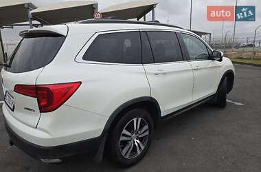 Внедорожник / Кроссовер Honda Pilot 2015 в Львове