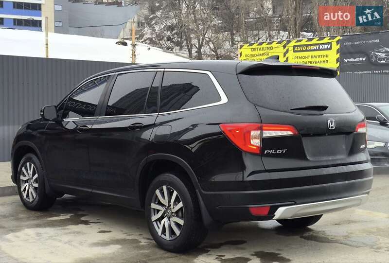 Внедорожник / Кроссовер Honda Pilot 2021 в Киеве