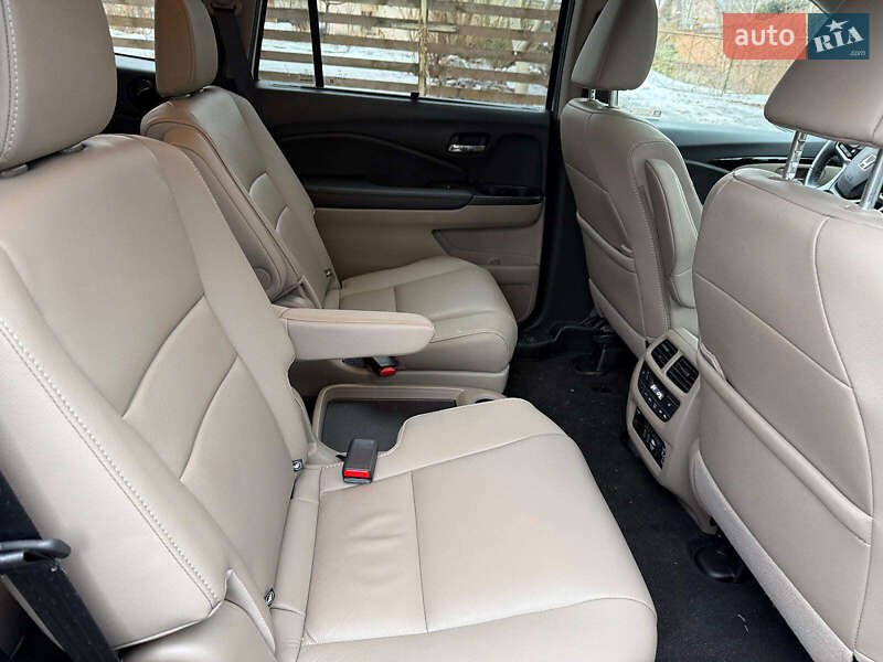 Позашляховик / Кросовер Honda Pilot 2021 в Києві