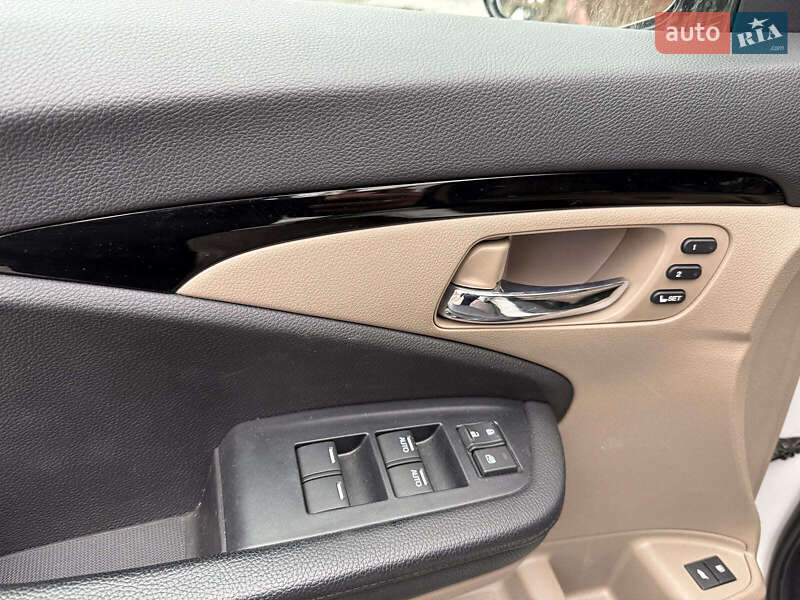 Позашляховик / Кросовер Honda Pilot 2021 в Києві