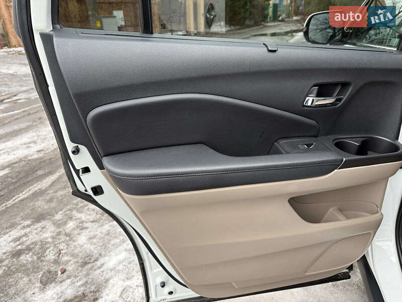 Позашляховик / Кросовер Honda Pilot 2021 в Києві