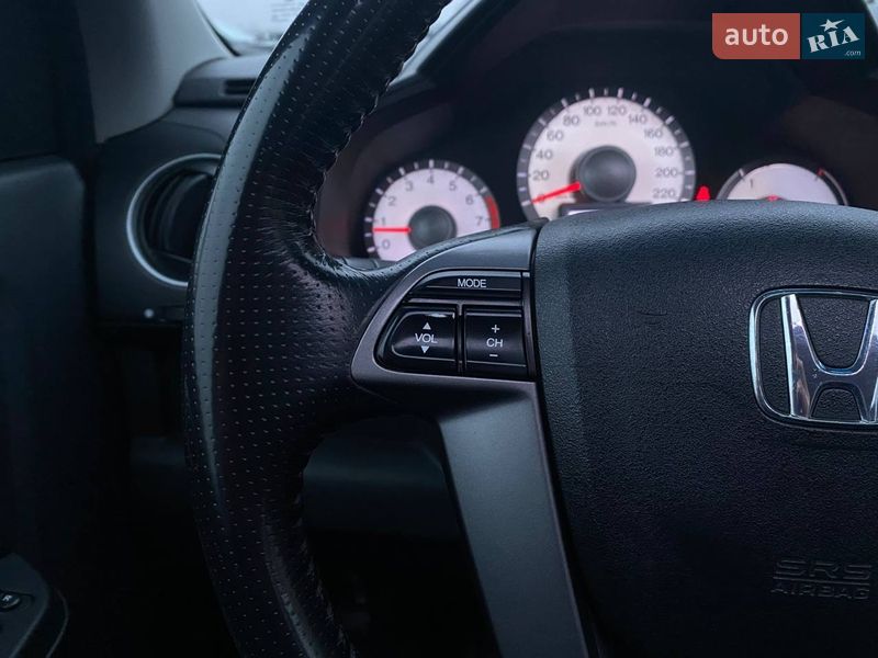 Внедорожник / Кроссовер Honda Pilot 2011 в Киеве