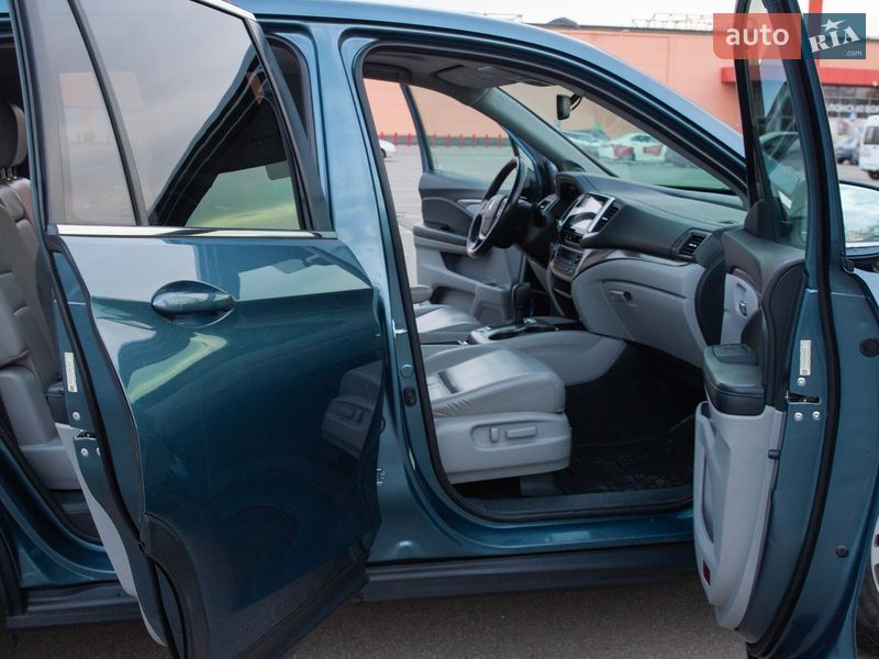 Внедорожник / Кроссовер Honda Pilot 2015 в Киеве