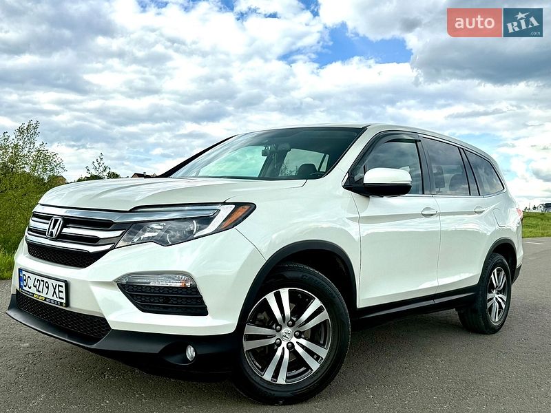 Позашляховик / Кросовер Honda Pilot 2017 в Трускавці