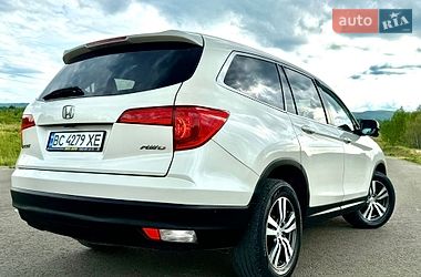Позашляховик / Кросовер Honda Pilot 2017 в Трускавці