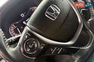 Позашляховик / Кросовер Honda Pilot 2017 в Трускавці