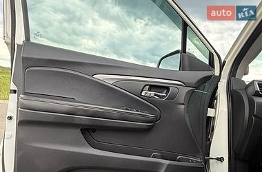 Позашляховик / Кросовер Honda Pilot 2017 в Трускавці