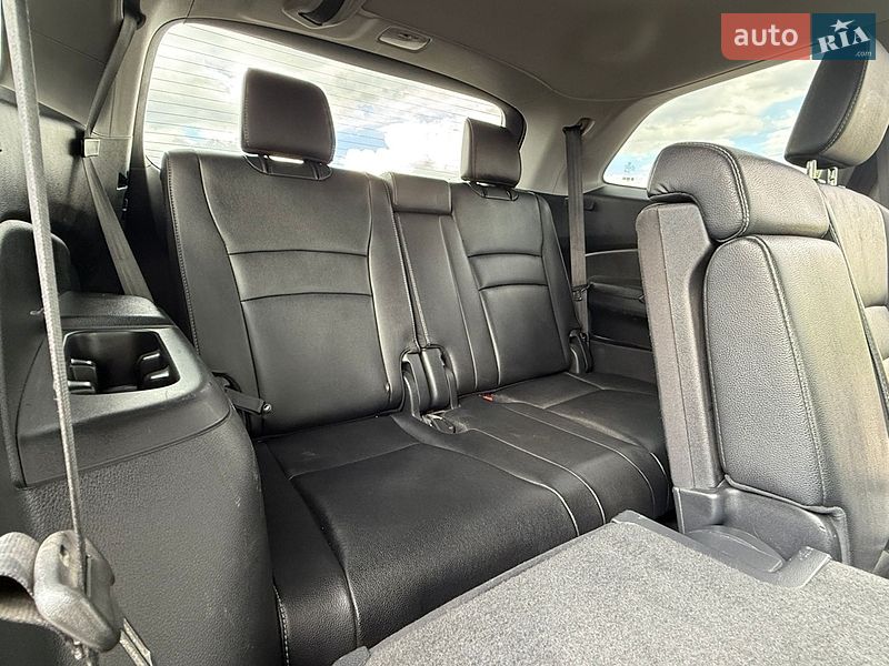 Позашляховик / Кросовер Honda Pilot 2017 в Трускавці
