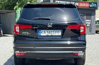 Внедорожник / Кроссовер Honda Pilot 2017 в Днепре