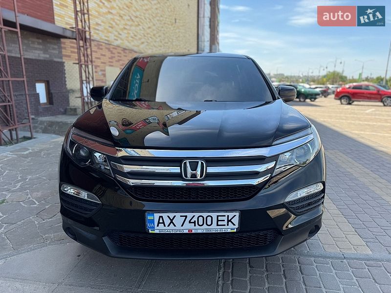 Внедорожник / Кроссовер Honda Pilot 2015 в Харькове