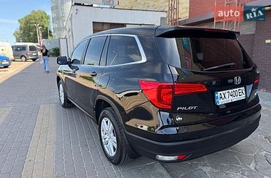 Внедорожник / Кроссовер Honda Pilot 2015 в Харькове