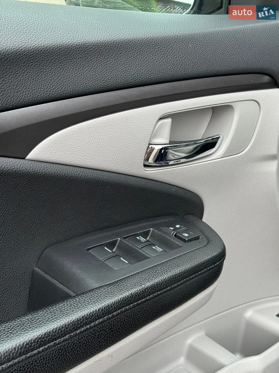 2017 Honda Pilot - мініатюра 24