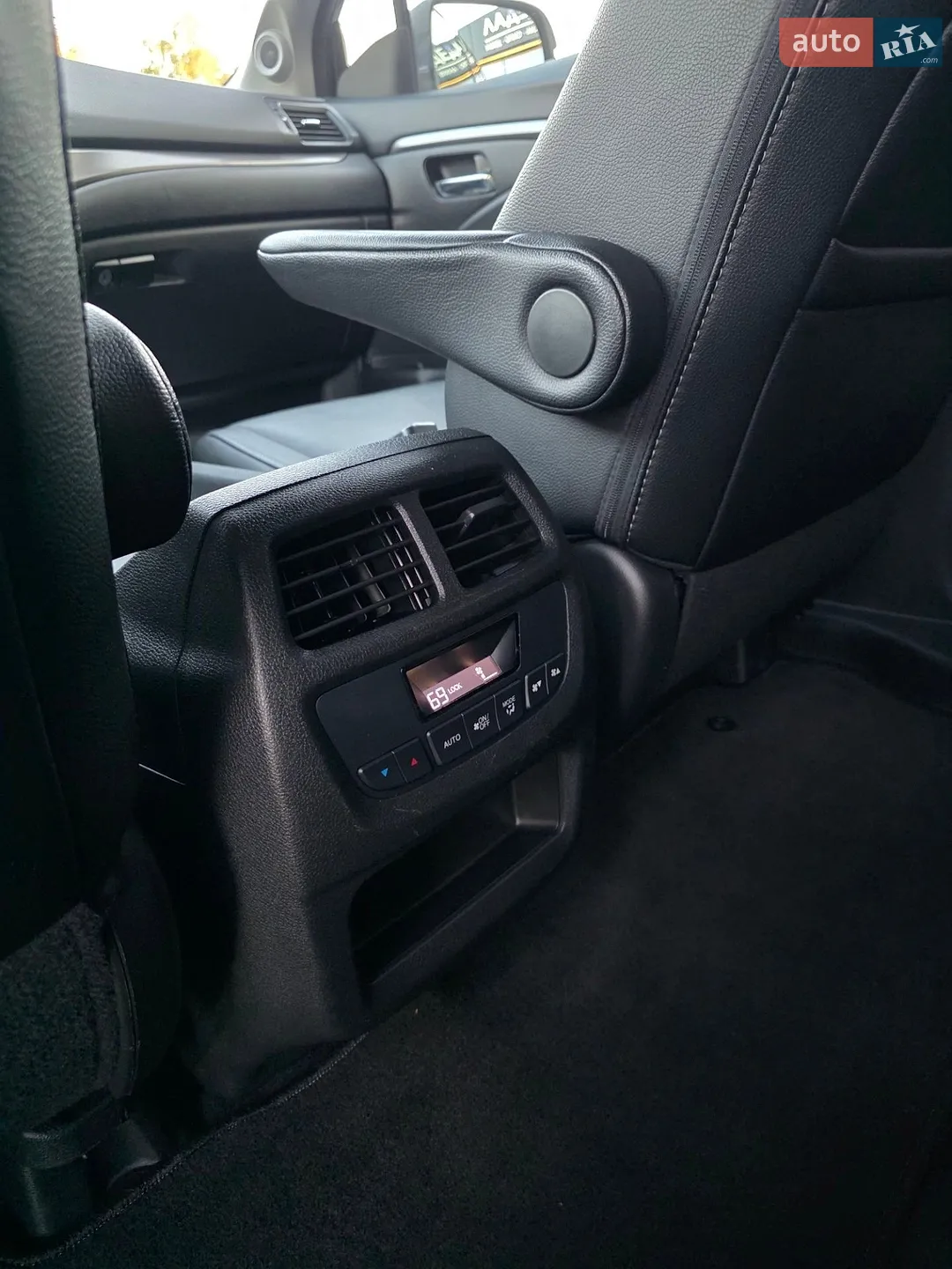 2017 Honda Pilot - мініатюра 22