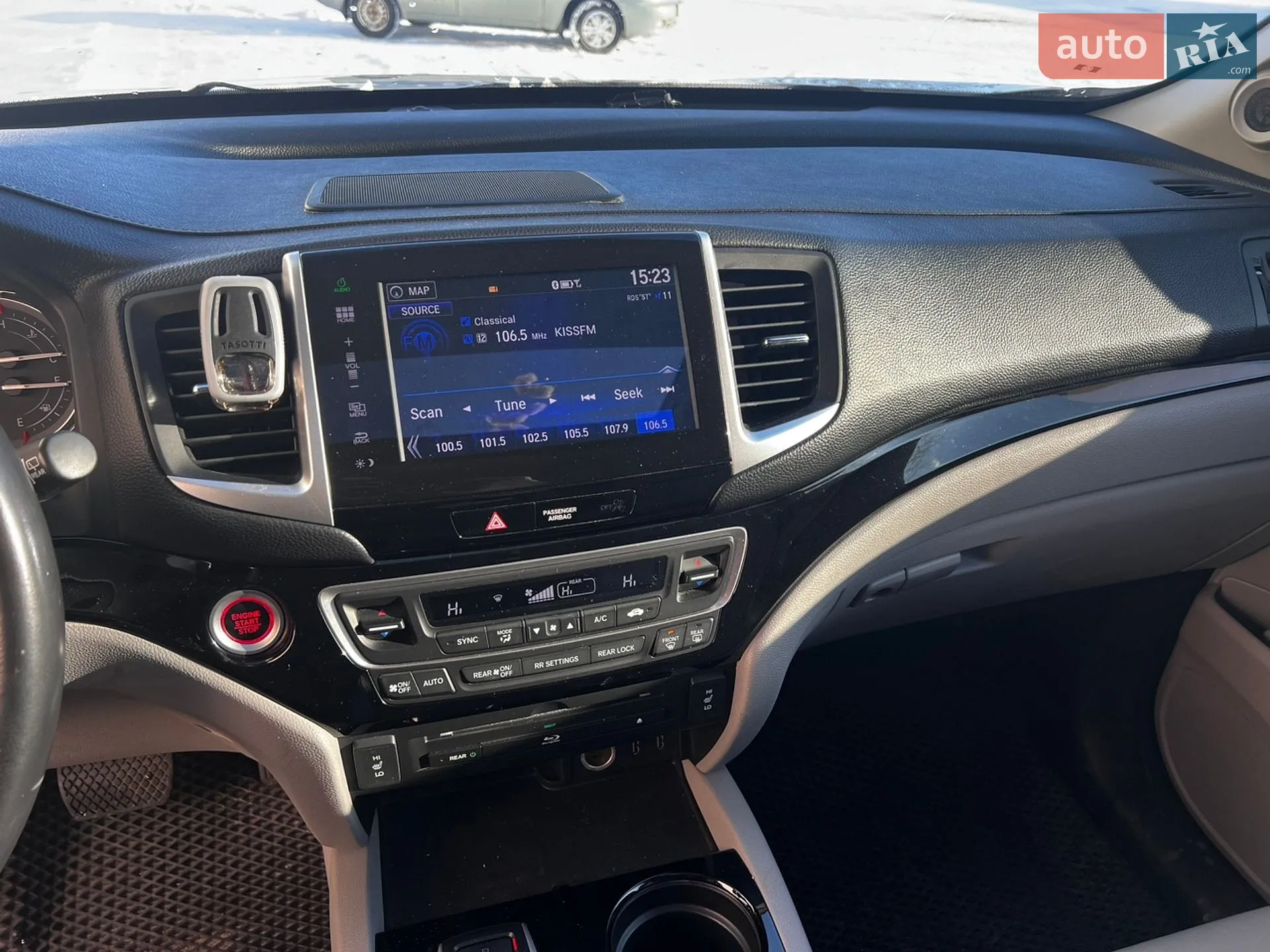 2016 Honda Pilot - мініатюра 11