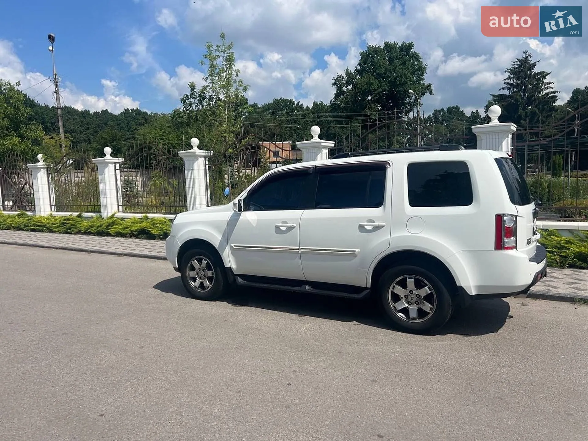 2011 Honda Pilot - мініатюра 2