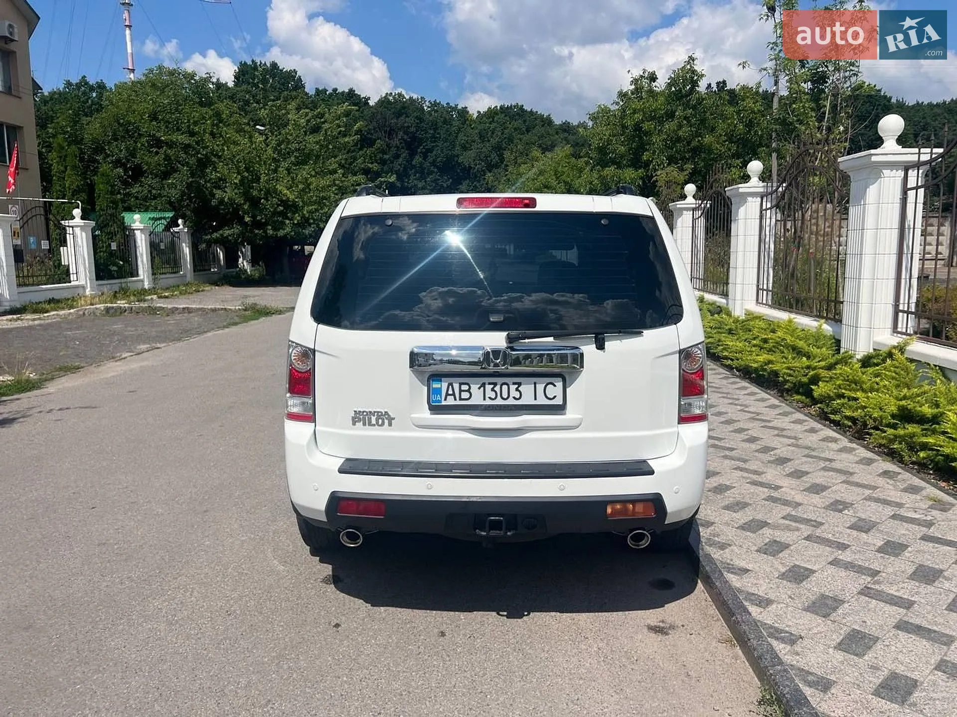 2011 Honda Pilot - мініатюра 3