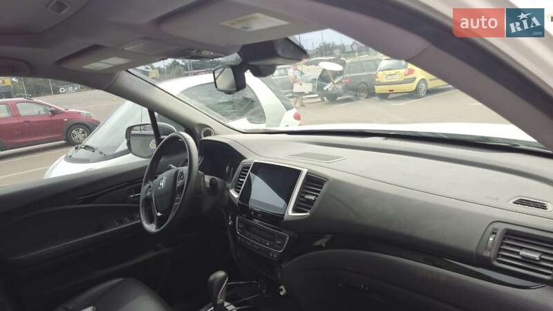 Пикап Honda Ridgeline 2017 в Черноморске