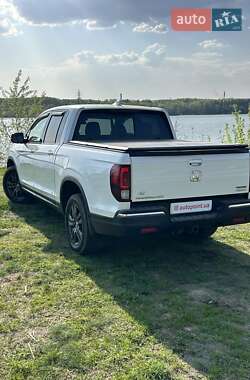 Пикап Honda Ridgeline 2017 в 