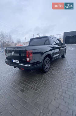 Пікап Honda Ridgeline 2020 в 