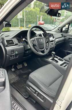 Пикап Honda Ridgeline 2017 в 