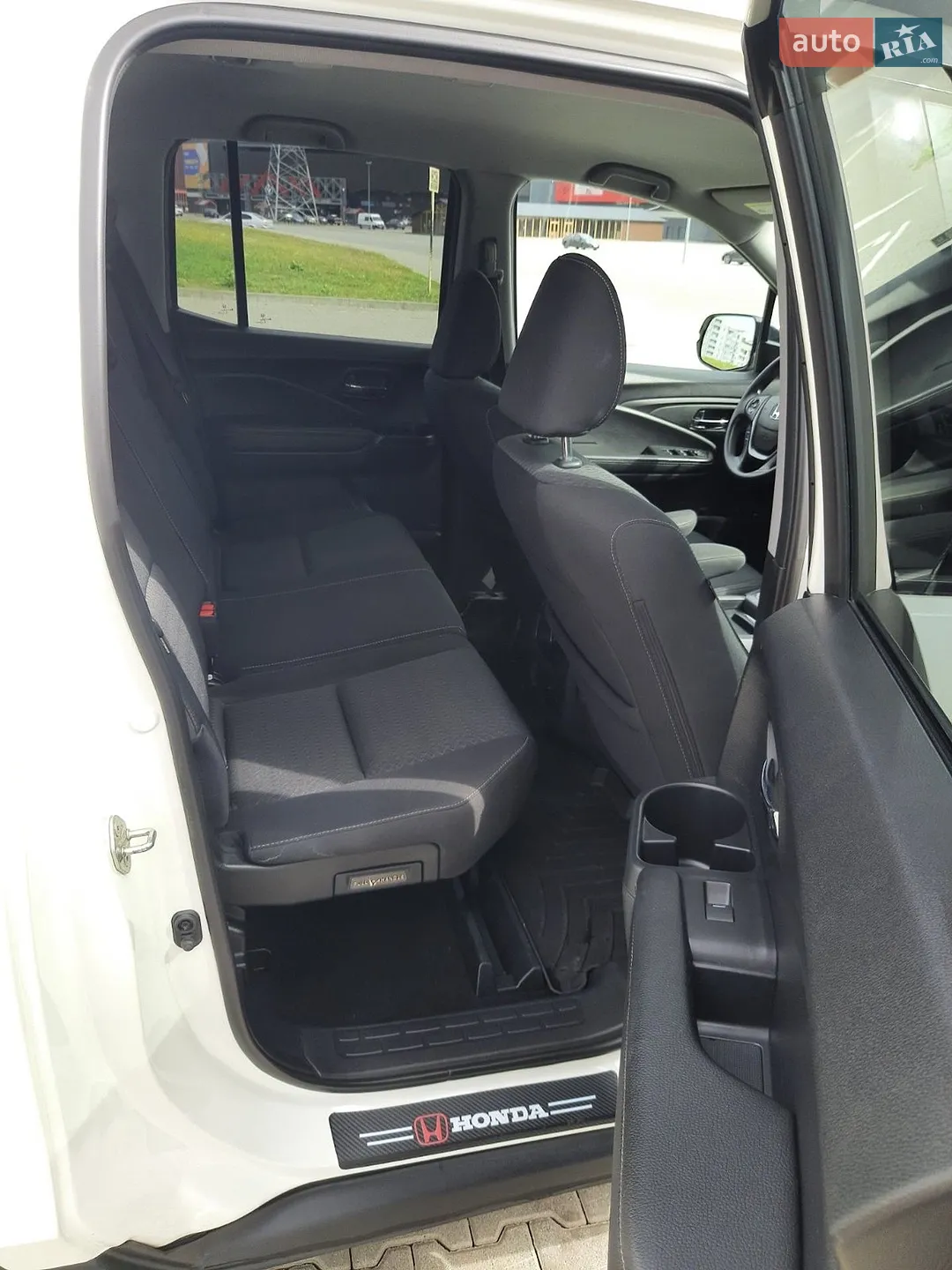 2019 Honda Ridgeline - мініатюра 12