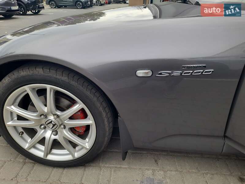 Кабриолет Honda S2000 2004 в Одессе фото 5 Кабриолет Honda S2000 2004 в Одессе