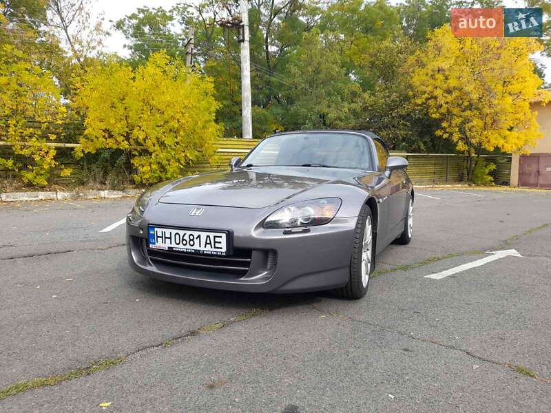 Кабриолет Honda S2000 2004 в Одессе фото 13 Кабриолет Honda S2000 2004 в Одессе